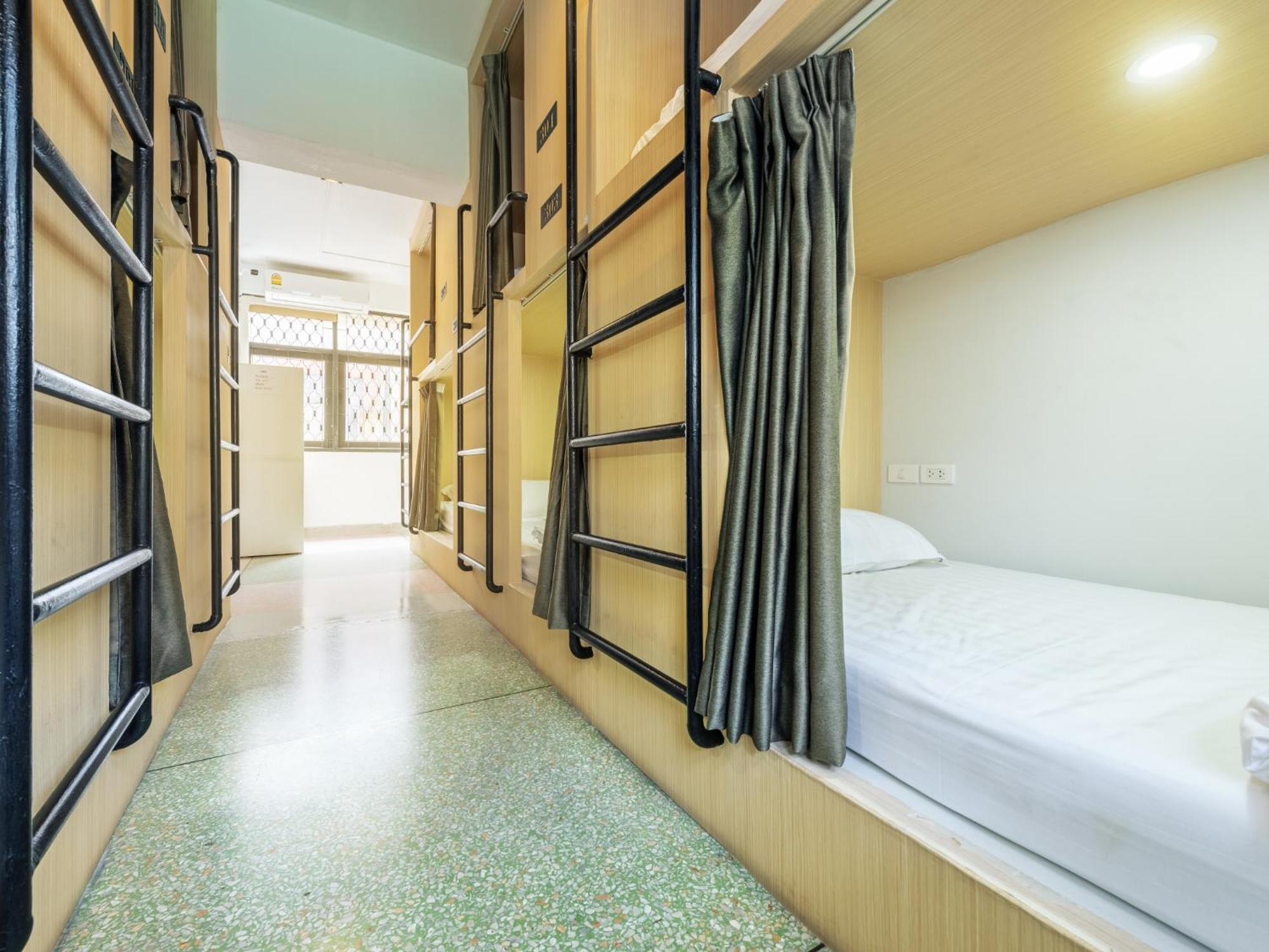 Sloth Hostel Khaosan Bangkok Rom bilde